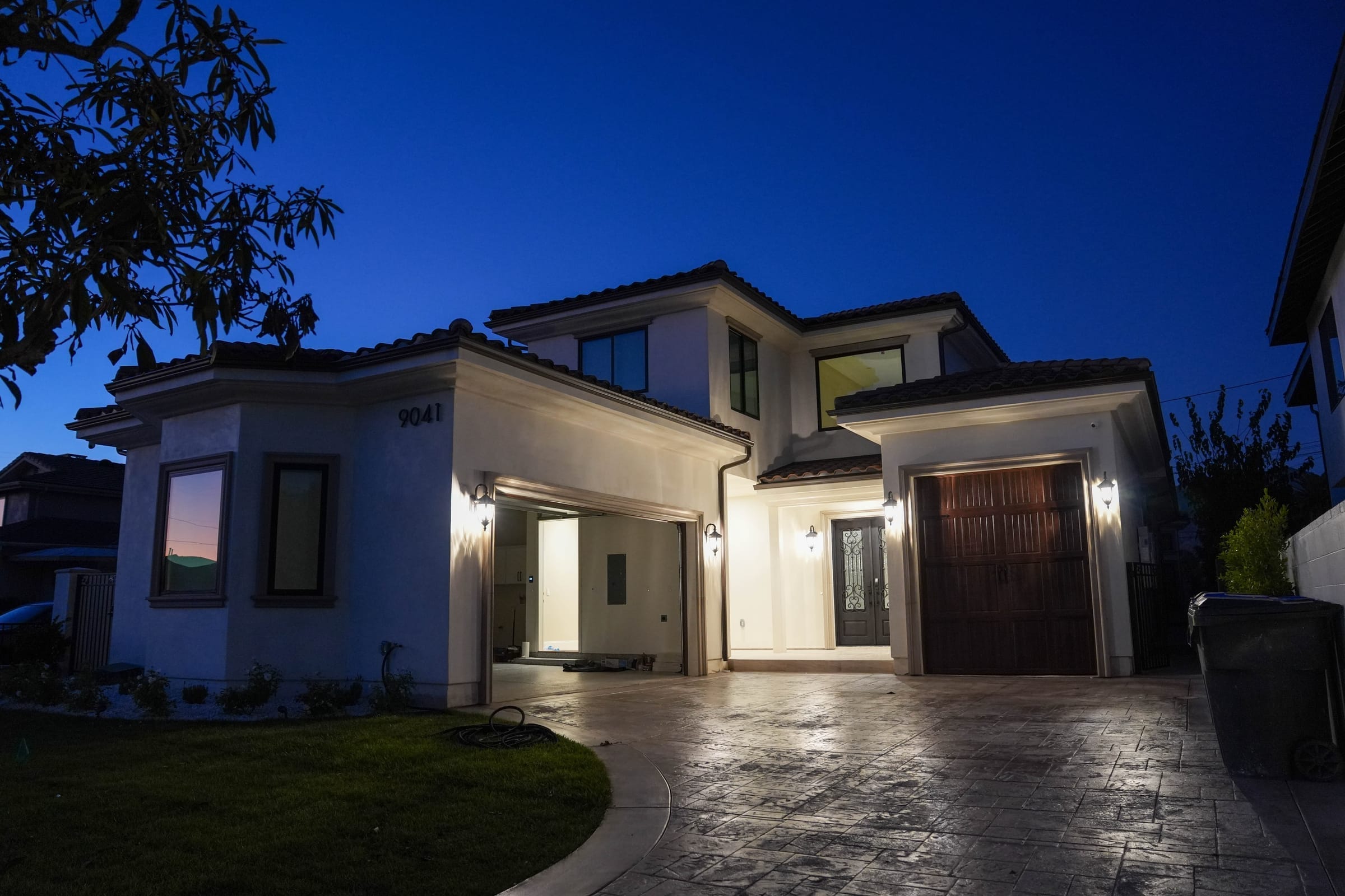 Camino Real exterior