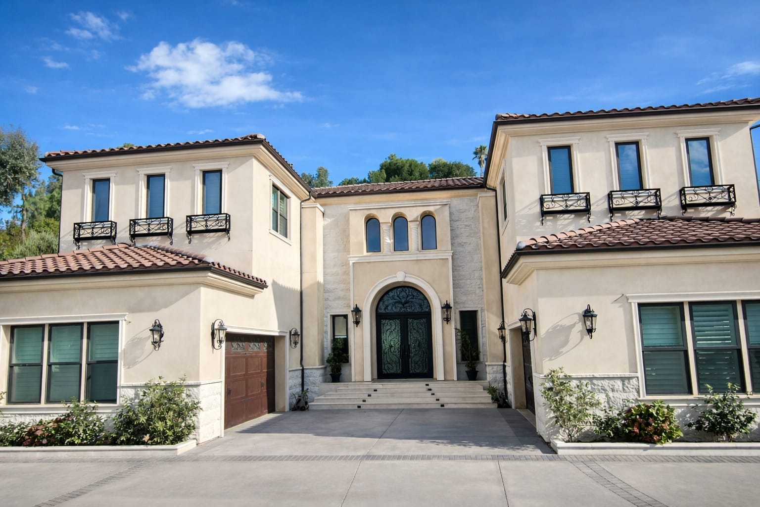 Walnut residence