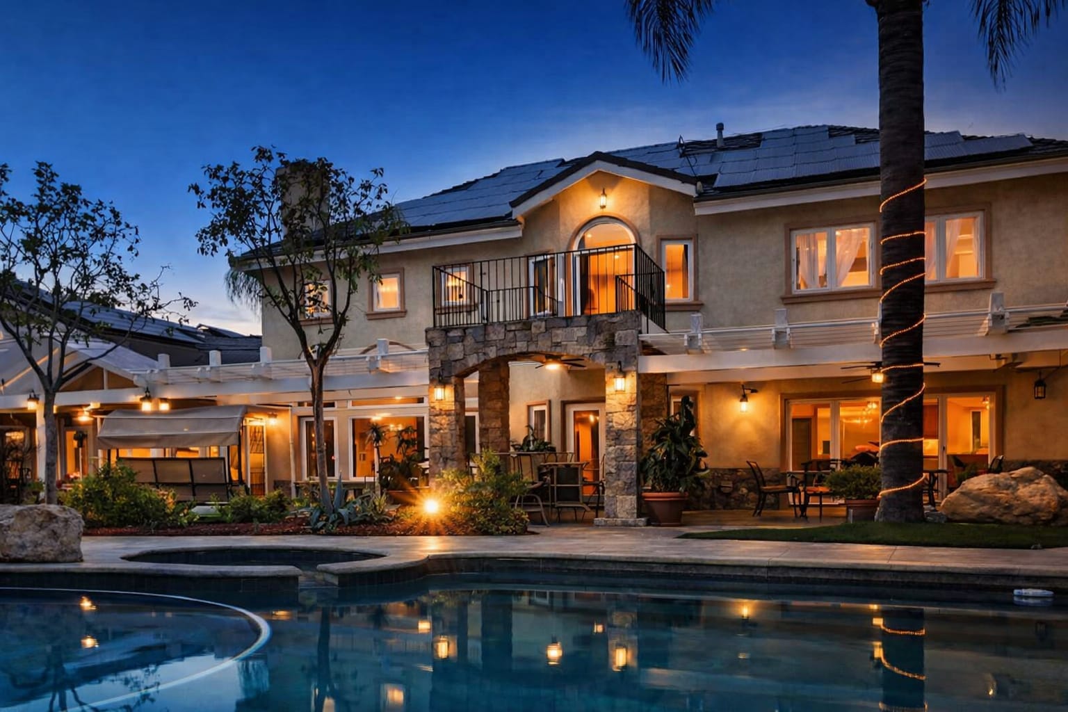 Terraced estate residence
